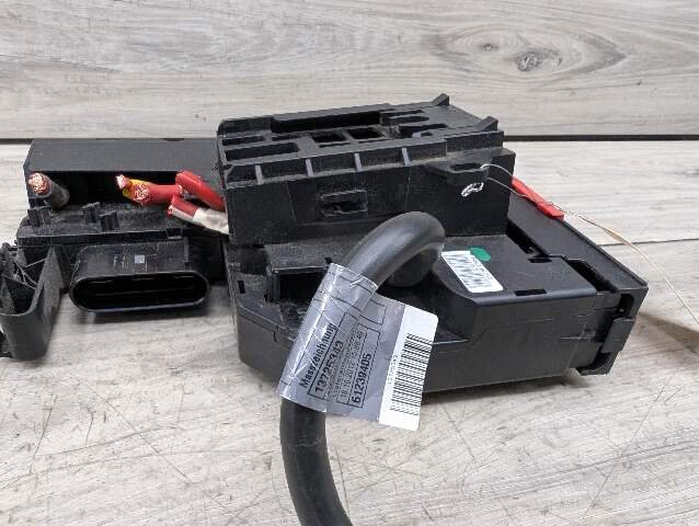 OEM Mercedes W204 W207 E550 Fuse Relay Box Junction Terminal