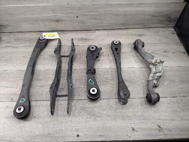 2017 - 2023 BMW M550i G30 Rear Left Driver Control Arms SET 6861125 N63B44O2