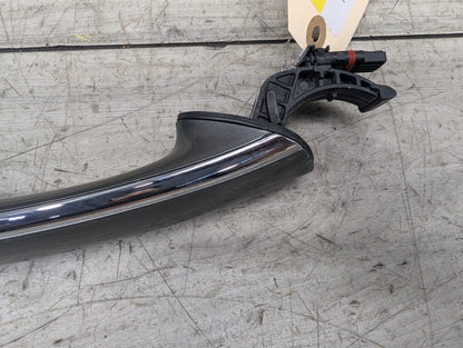 2016-2022 BMW 750i G12 Front or Rear Right Passenger Exterior Door Handle w/ Comfort Access 7413564 OEM