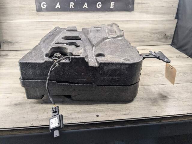 09-13 OEM BMW E70 X5 Diesel Sedan SCR Selective Catalytic Reduction DEF Tank