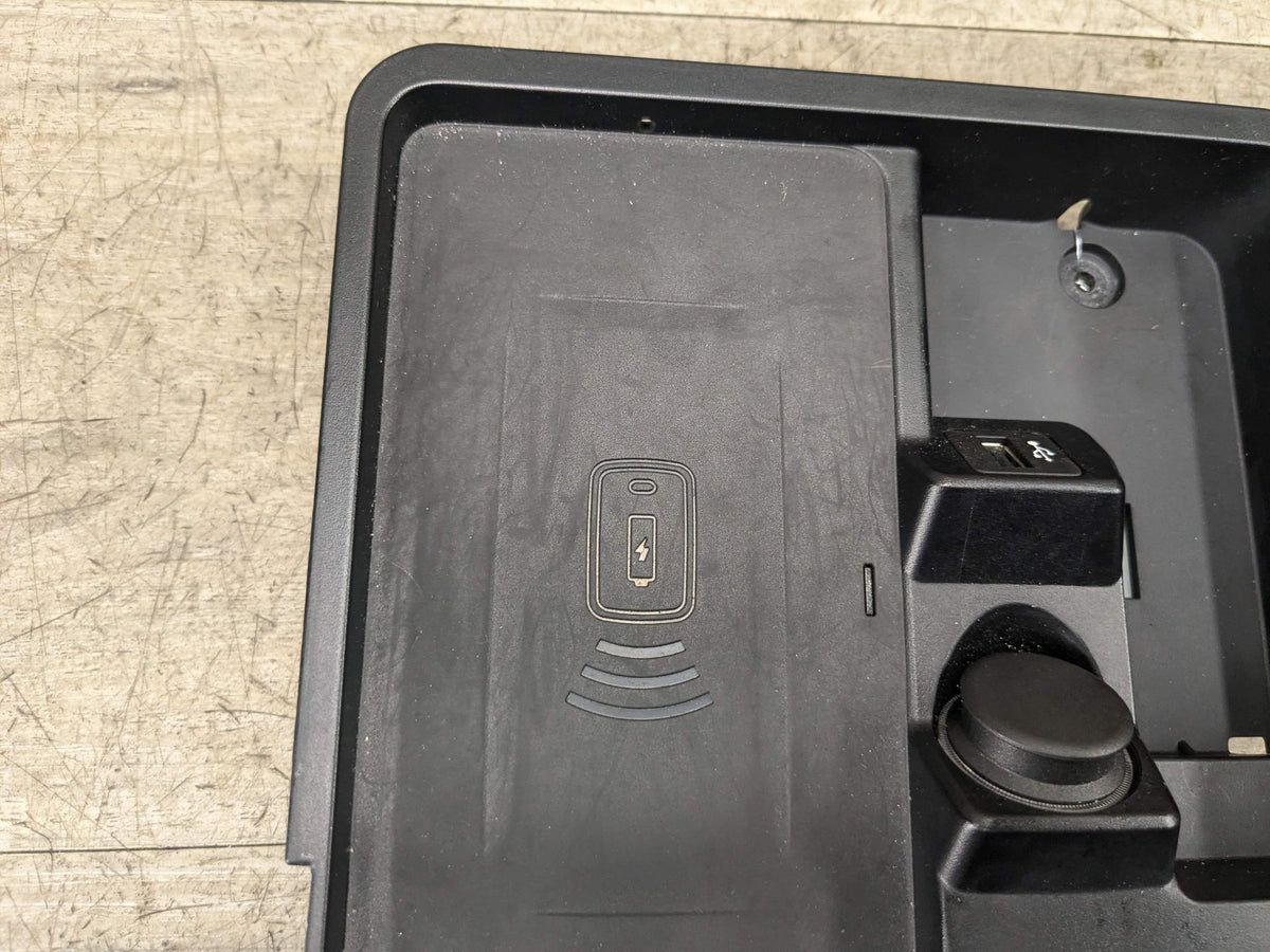 19-24 OEM BMW G29 Z4 Center Console Storage Phone Car Wireless Charger Usb Port
