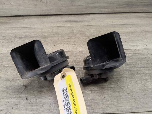 OEM BMW F07 F10 Left Right High Low Tone Horn Signal PAIR