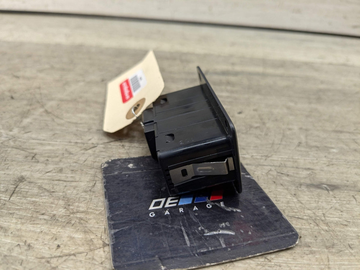 OEM BMW G12 F36 F10 F07 M5 F06 M6 F01 F02 Rear Trunk Lid Center Lock Switch