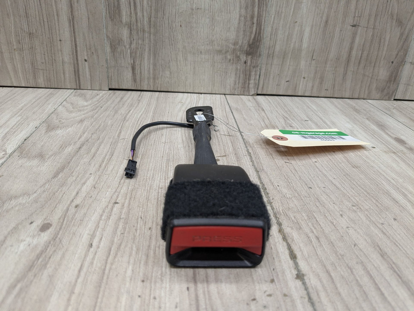 OEM BMW F15 F16 F85 F86 X5 X6 Front Left Driver Right Passenger Seat Belt Buckle