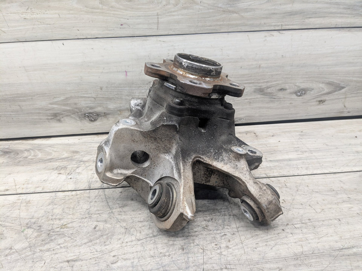 2020 BMW 330i G20 Rear Right Passenger Spindle Knuckle w/ Bearing 6879532 OEM BMW G20 330 M340 REAR Right Passenger Knuckle Wheel Hub Spindle Bearing OEM