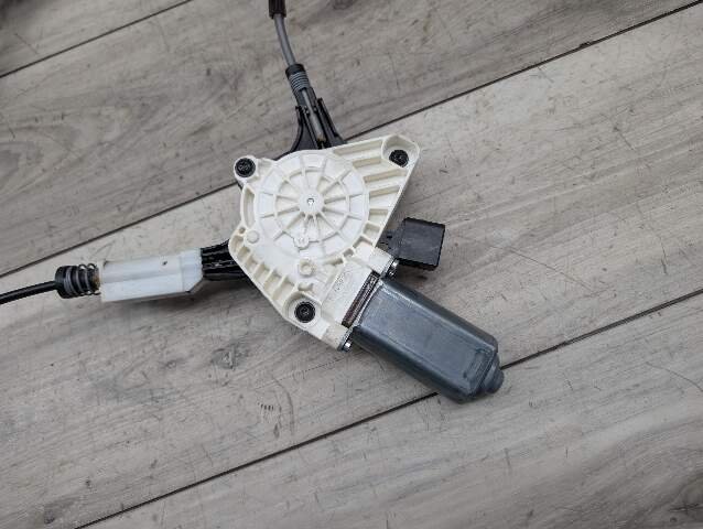 OEM Mercedes A207 C207 W207 Front Left Driver Door Window Regulator Motor