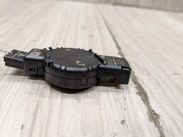 OEM BMW G01 G05 G07 G20 G30 X3 X5 Rain Light Solar Fog Condensation Sensor HUD