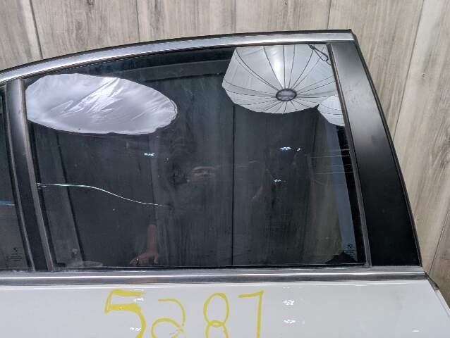 *11-16 OEM BMW F10 528 535 Sedan Rear Right Passenger Door Shell Panel White