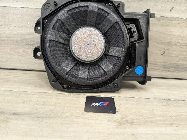 16-24 OEM BMW F39 F44 F48 X1 Right Passenger Sub Subwoofer Audio Speaker HIFI
