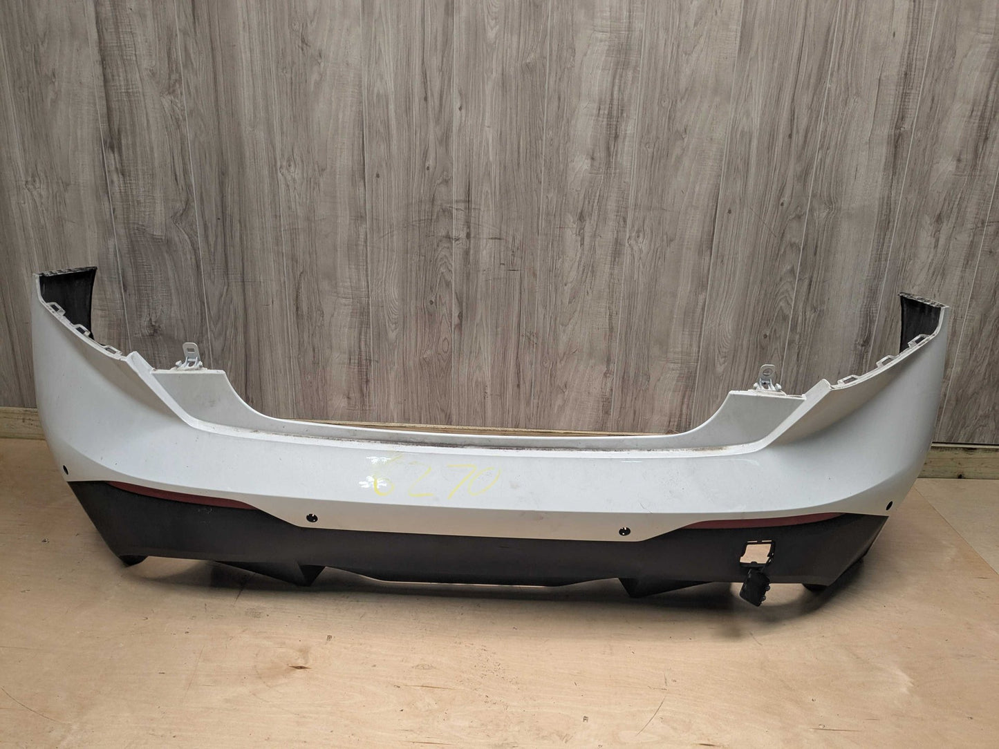 22-24 OEM BMW G42 230i 230iX B48 Rear Bumper Cover Panel w/ Diffuser White 300 ALPINWEISS III (300)