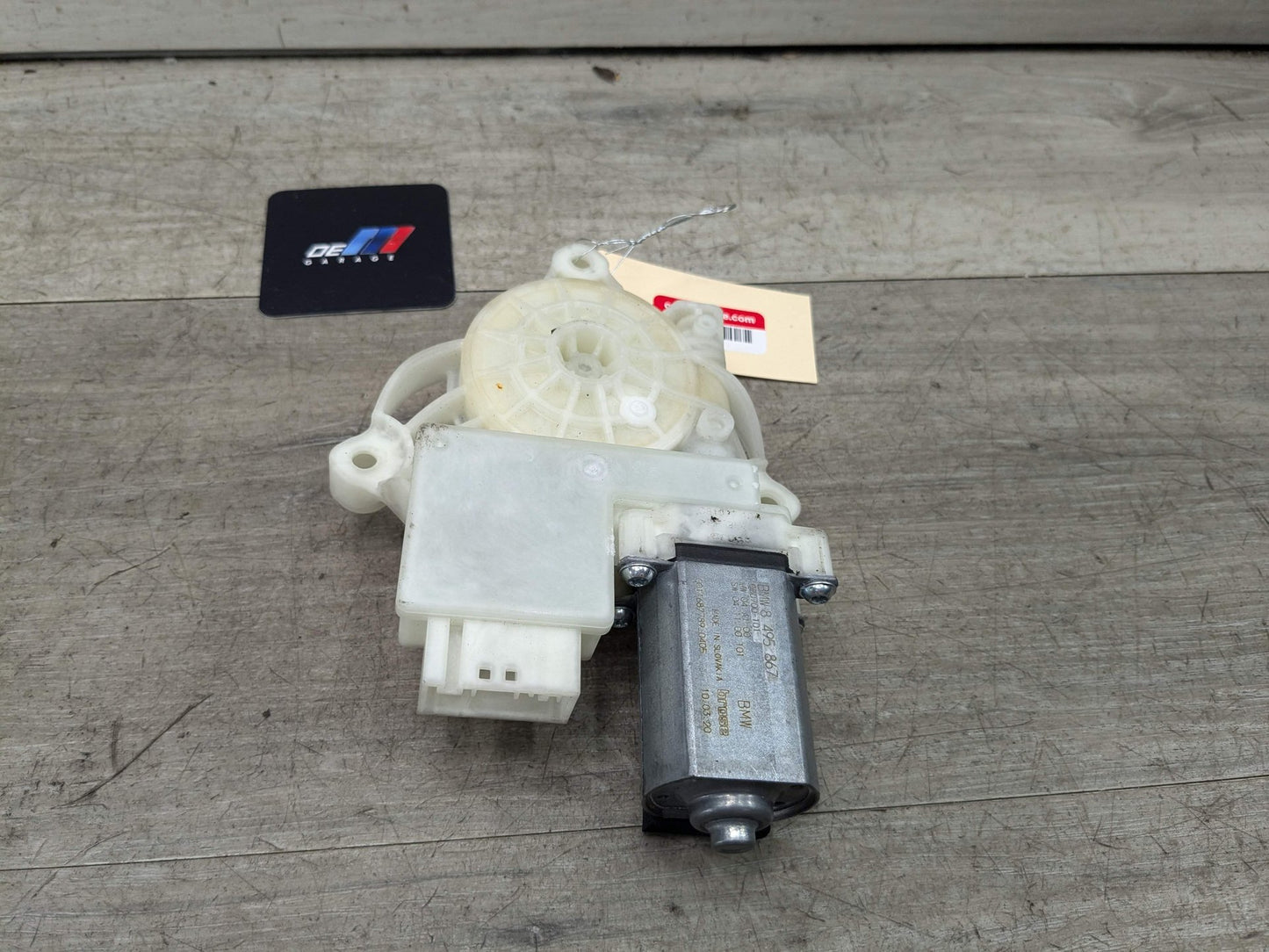 2020 BMW M340i G20 Rear Left Driver Door Window Glass Regulator Motor 8495867 19-24 OEM BMW G20 330 340 Rear Left Driver Side Door Window Regulator Motor