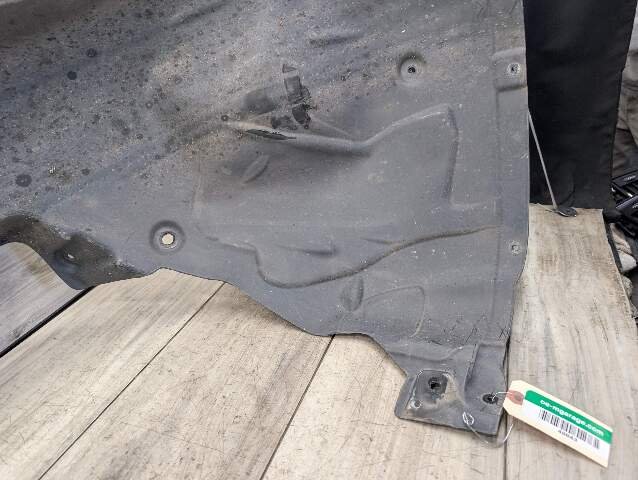 2017 Audi A4  Front Left Driver Wheel Fender Liner Splash Guard 0 CYMC