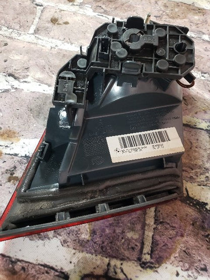 2013 BMW 528i F10 Rear Right Passenger Inner Tail Light 72303226