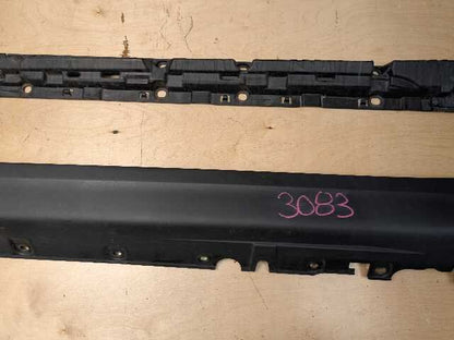 *14-18 OEM BMW F15 X5 Left Driver Side Skirt Rocker Panel Molding w/ Bracket