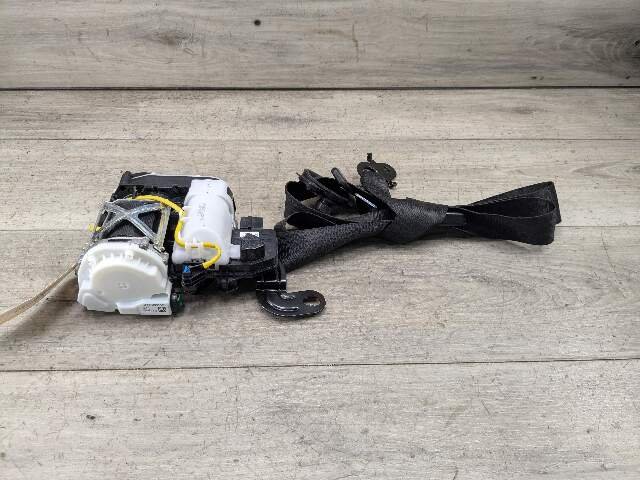 2017 - 2023 BMW M550i G30 Front Left Driver Seatbelt Seat Belt Retractor 7430115 N63B44O2