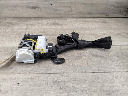 2017 - 2023 BMW M550i G30 Front Left Driver Seatbelt Seat Belt Retractor 7430115 N63B44O2