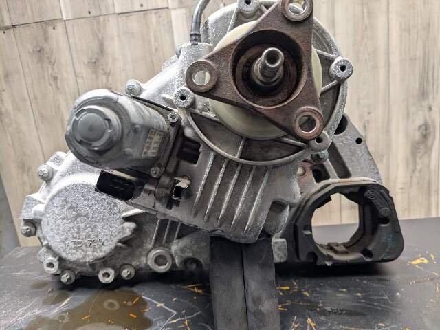 *07-14 OEM BMW E70 E71 X5 X6 AT Transmission Transfer Case Gearbox ATC 700