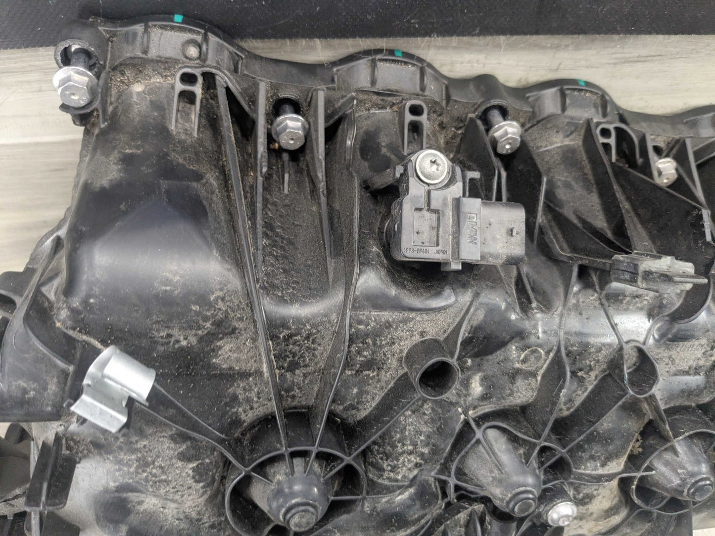 OEM BMW G01 G20 G26 G30 230 330 430 530 X3 Engine B46 Intake Manifold 8647975