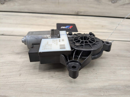 2021 BMW M340i G20 Rear Right Passenger Door Window Glass Regulator Motor 8498864 OEM BMW G20 G80 330 M340 REAR Right Passenger Side Door Window Regulator Motor