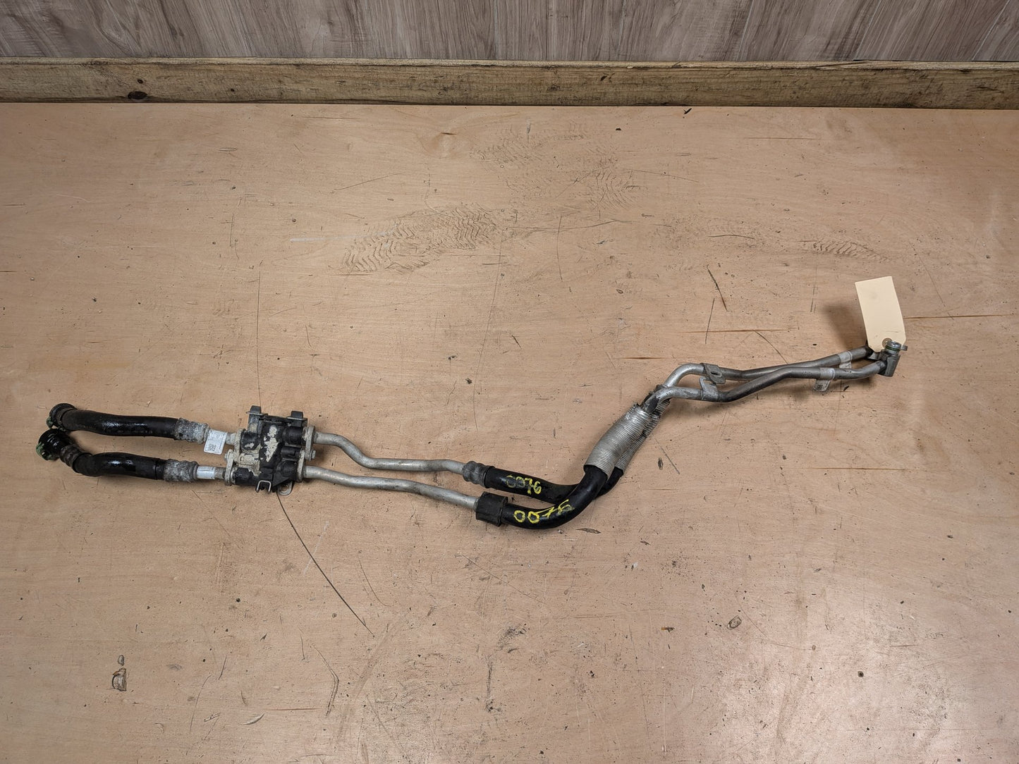 16-22 OEM BMW G11 G12 G30 F90 M5 AT Transmission Oil Cooler Line Return Flow