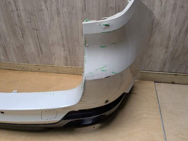 *14-18 OEM BMW F15 X5 Rear Bumper Cover PDC Holes w/ Diffuser N55 N57 White A96