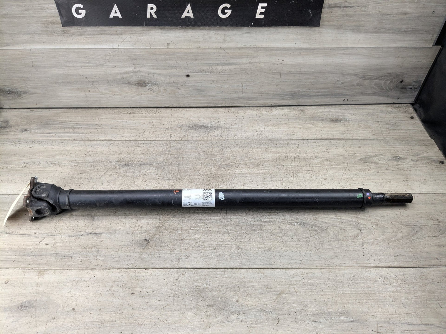 2019-2026 BMW X5 G05 Front Propeller Driveshaft Drive Shaft 9488487 OEM BMW G01 G05 G12 G20 G30 F90 X3 M5 Front Drive Shaft Driveshaft Output