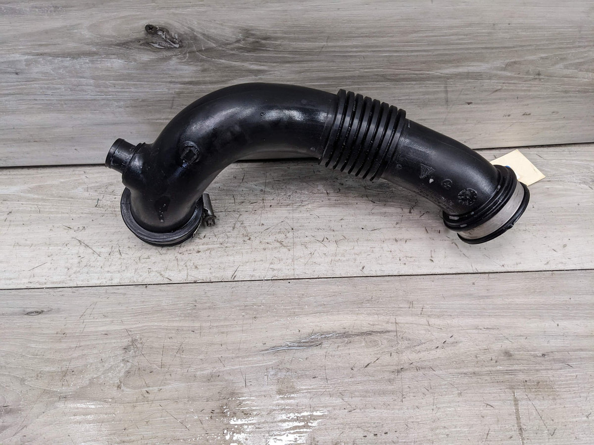 10-16 OEM Porsche Panamera Left Driver Side Engine Air Intake Turbo Hose Inlet