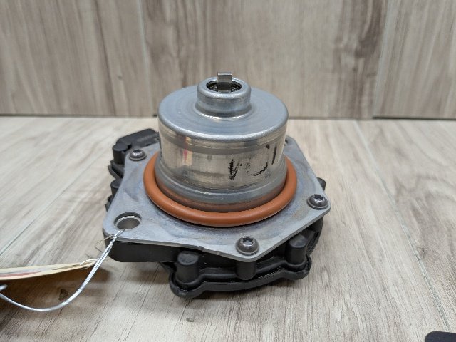 OEM BMW G20 G22 G23 G26 G42 Transfer Case Torque Motor Module Computer