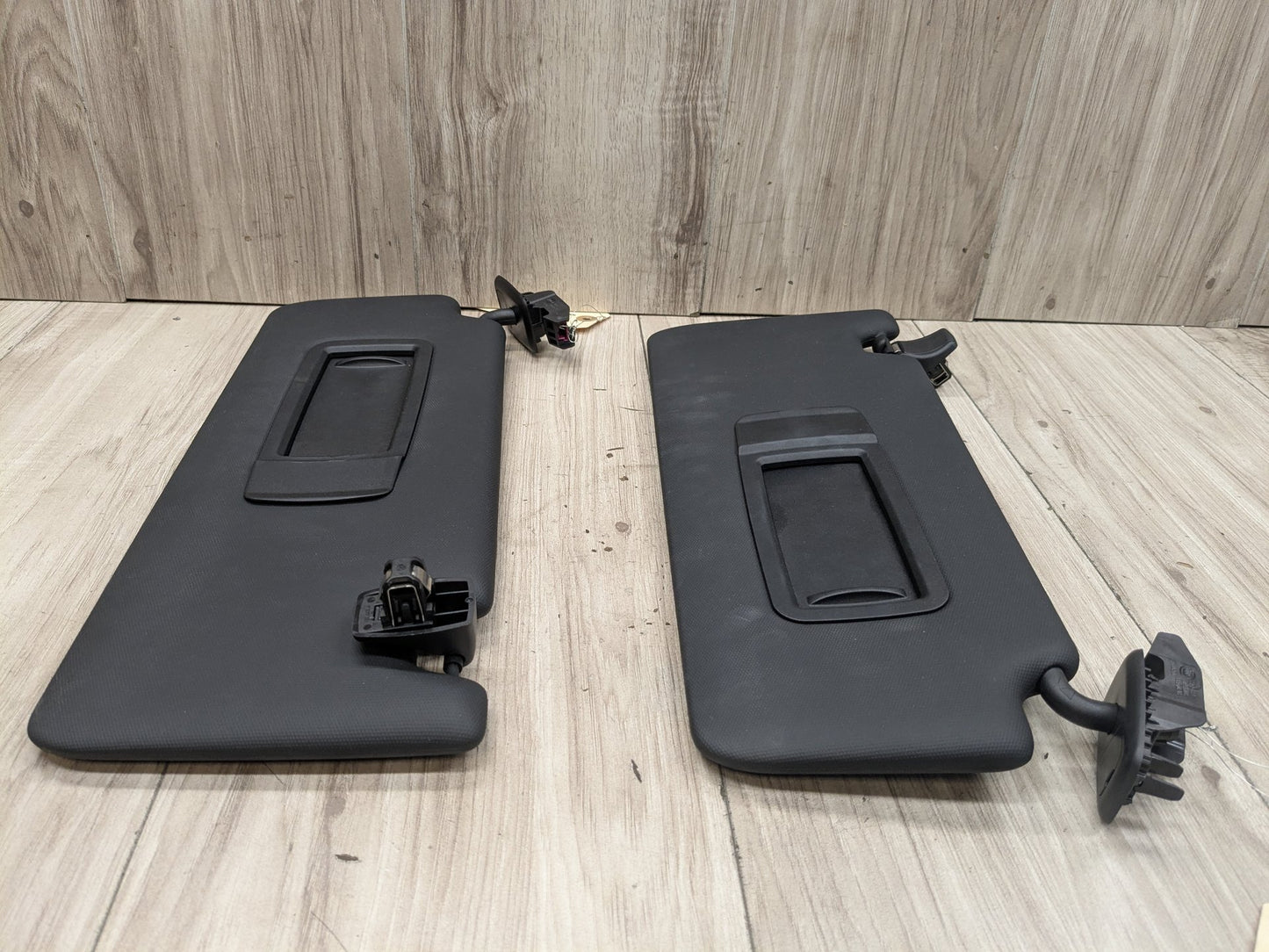 2019-2022 Front Left Right Sun Visor SET 8092727 Black! 30 day warranty!