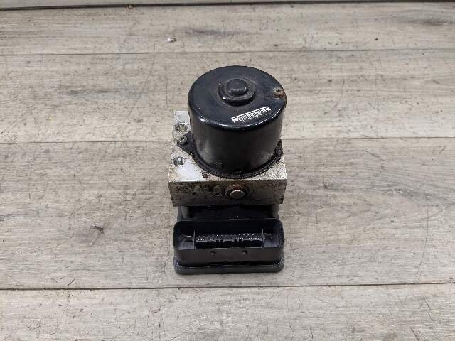 1996 - 2003 BMW Z3 E36 ABS Pump Module 6753842 M54B25O0