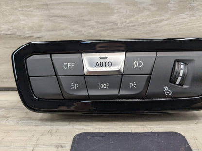 OEM BMW G20 G22 G23 G26 G42 G80 G82 G83 Headlight Control Switch Light Module