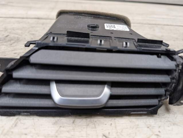2017 - 2023 BMW M550i G30 Dashboard Dash Board Right Passenger Air Vent 9329585 N63B44O2
