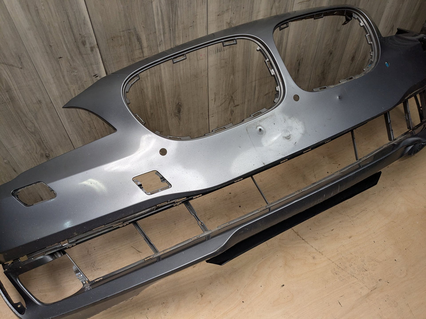 *DENT* 13-15 OEM BMW F01 F02 740 750 Front Bumper Cover Grey A52 SPACEGRAU METALLIC (A52)