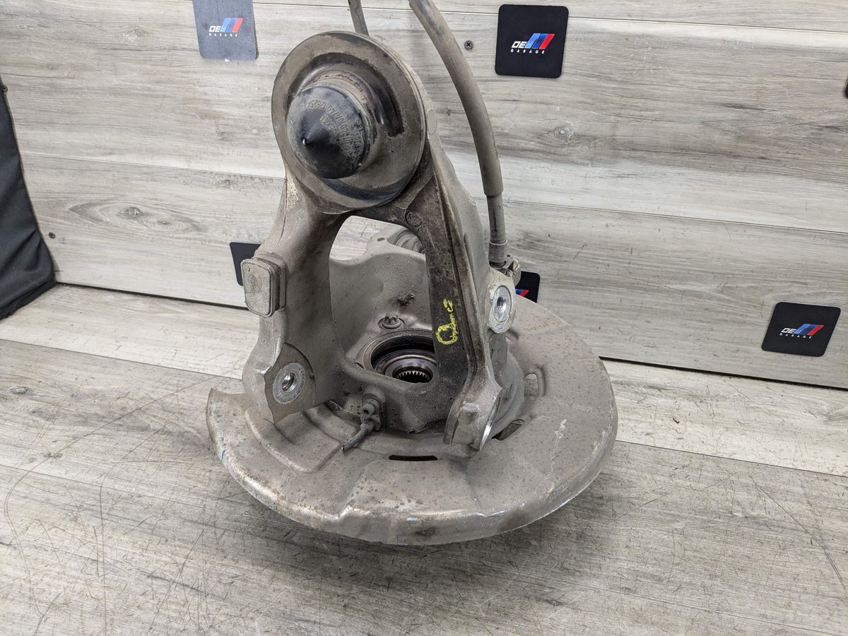 OEM BMW F85 F86 F15 F16 X5 X6 REAR Right Passenger Spindle Hub Carrier Knuckle
