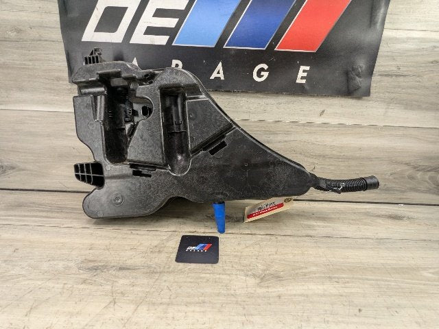 19-25 OEM BMW G20 G22 G23 330 M340 Windshield Wipe Washer Bottle Tank Reservoir