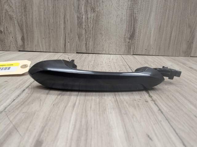2020 - 2024 BMW X3 F97 Front or Rear Right Passenger Exterior Door Handle w/ Comfort Access 8492028 S58