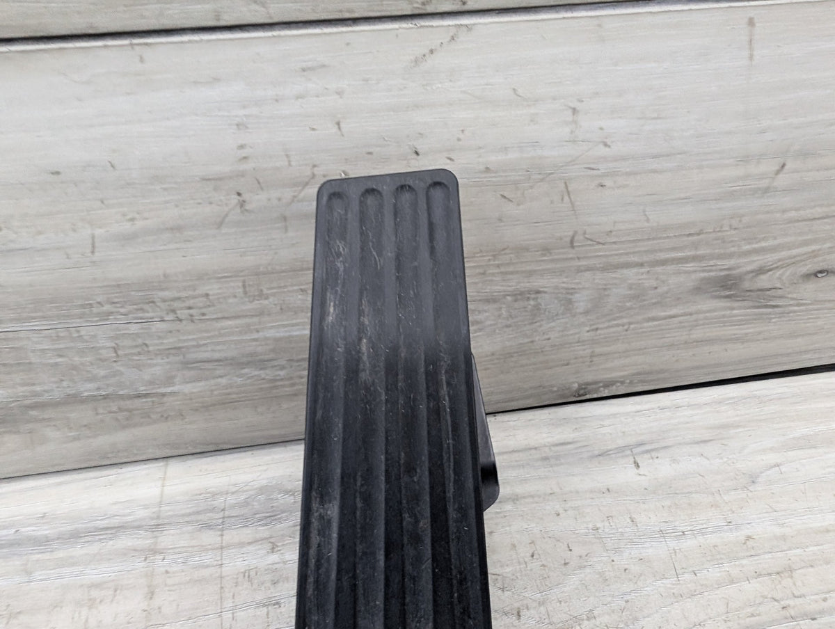OEM BMW F15 F22 F25 F30 F36 F80 G01 G05 G20 X3 X5 Accelerator Throttle Gas Pedal