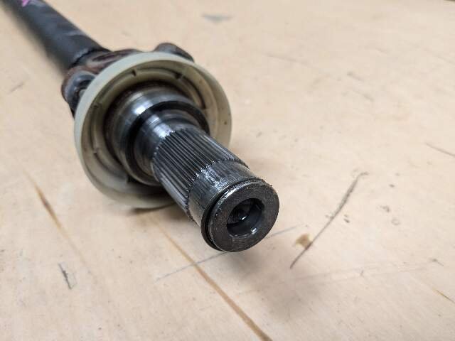 2010 - 2015 BMW 750i F01 Front Propeller Driveshaft Drive Shaft 8628043 N63B44O1