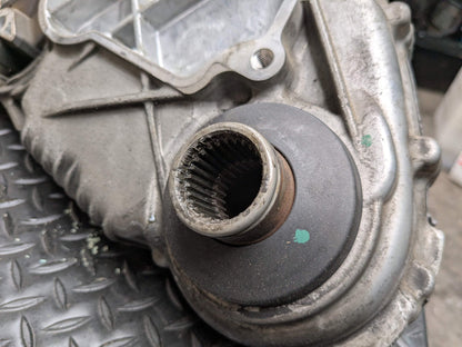 Unknown Transmission Transfer Case k 7643751