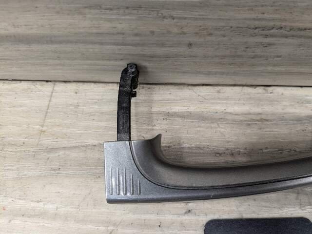 07-13 OEM BMW E93 Right Passenger Side Door Handle COMFORT ACCESS Gray A52