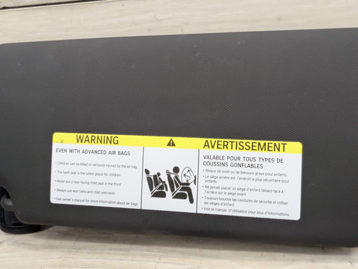 2022 BMW M340i G20 Front Left Driver Sun Visor 8092727 19-24 OEM BMW G20 G80 330 M340 M3 Left Driver Side Interior Sun Visor Black OEM