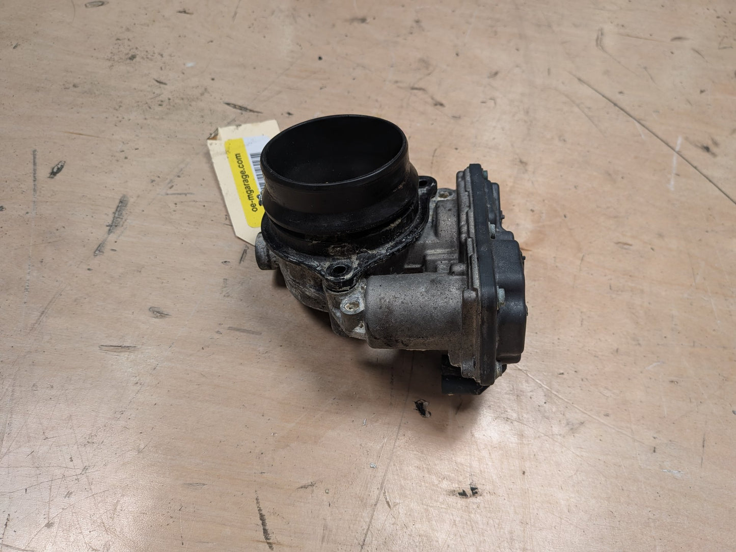 OEM BMW F39 F44 F48 F90 G05 G12 750 G30 M550 M8 Engine B46 N63 S63 Throttle Body