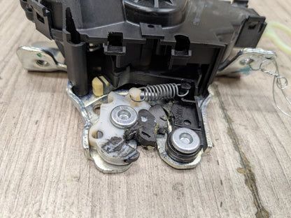 2015-2021 Mercedes-Benz C43 W205 Liftagte Trunk Lid Liftgate Lock Latch Actuator A1177500085