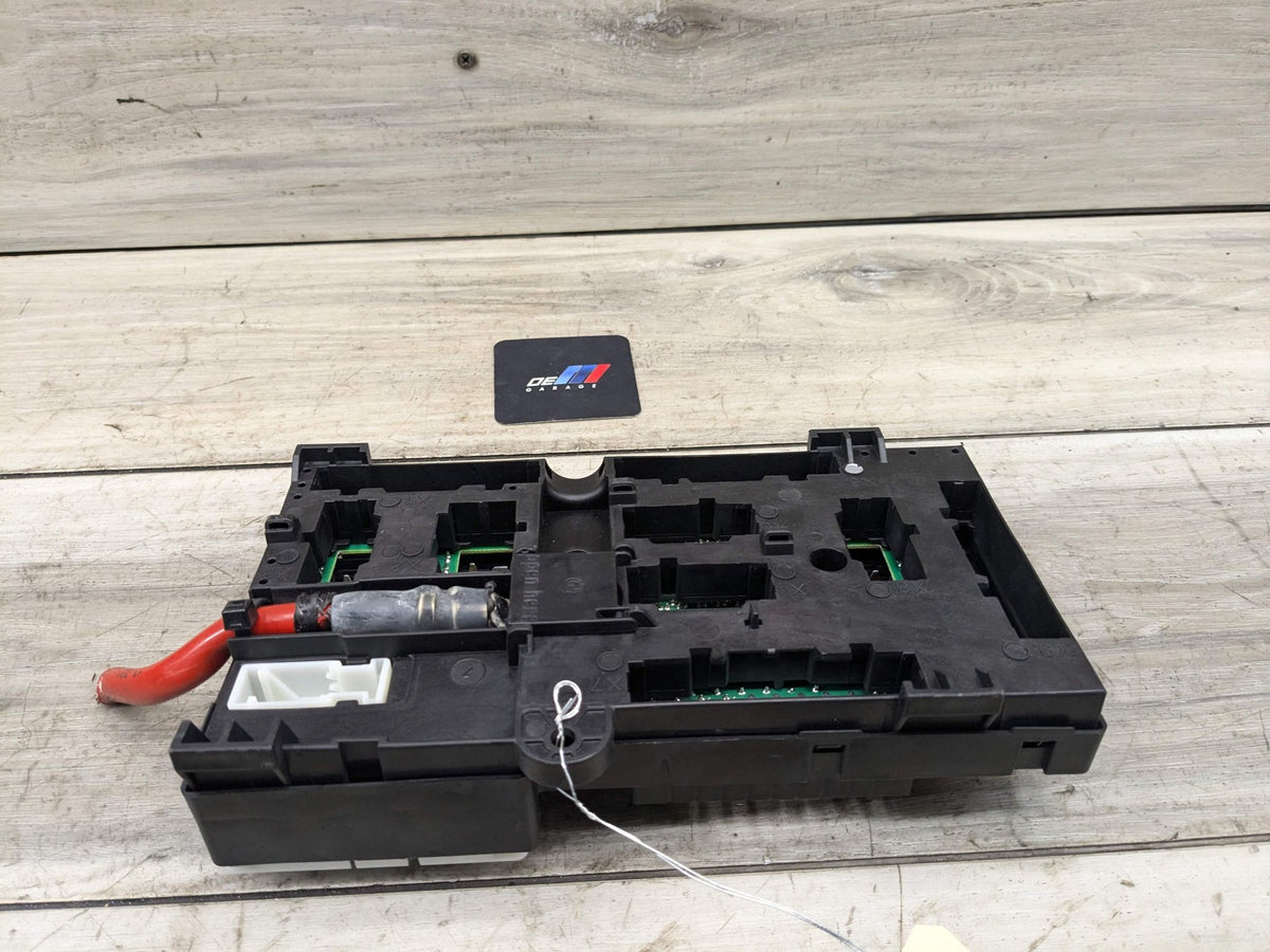 OEM BMW G05 G07 X5 X7 Rear Battery Power Distribution Fuse Relay Junction Box