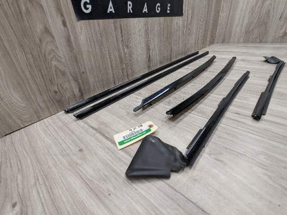 OEM BMW E88 128 135 Convertible Left Right Weatherstrip Molding Trims Black SET