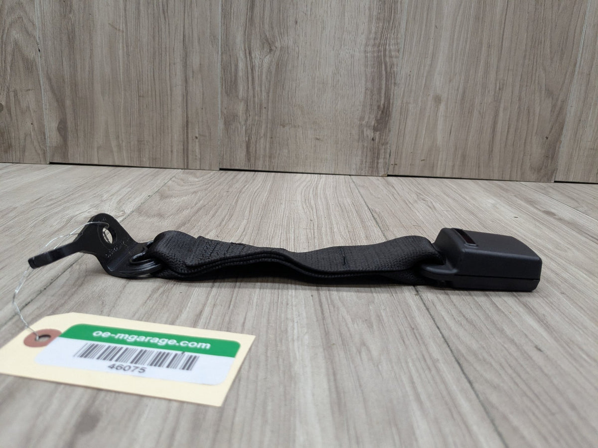 17-23 OEM BMW G30 530 F90 M5 Sedan Rear Left 2nd Row Center Seat Belt Buckle