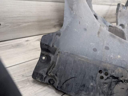OEM BMW G30 530 540 M550 M SPORT Front Left Driver Fender Liner Splash Shield