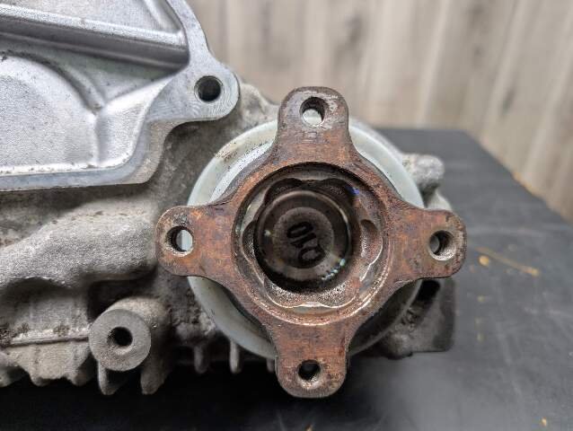 2016 BMW 340i Transmission Transfer Case 180851k 8643150
