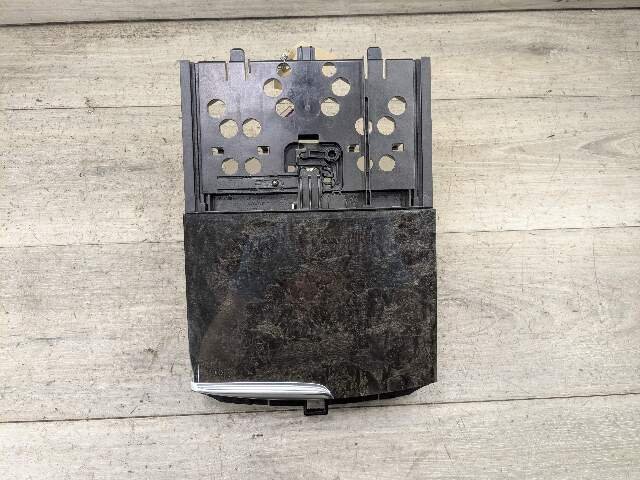 OEM BMW F90 G30 G32 530 540 M550 M5 Center Console Storage