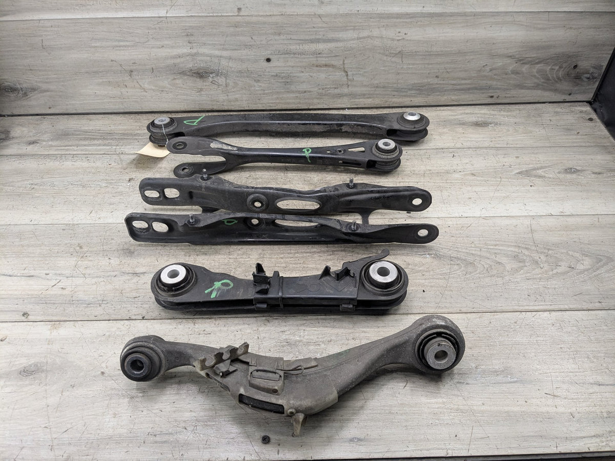 2017-2023 BMW M550i G30 Rear Right Passenger Control Arms SET 6861114 OEM BMW G11 G12 G14 G15 G16 G30 Rear Right Passenger Upper Lower Control Arm SET